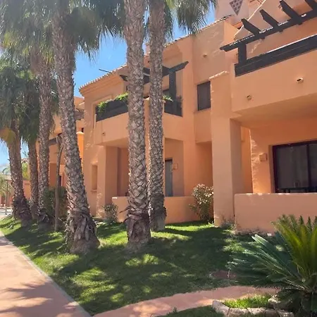 Apartmentskustenperle شقة يوريت دي مار