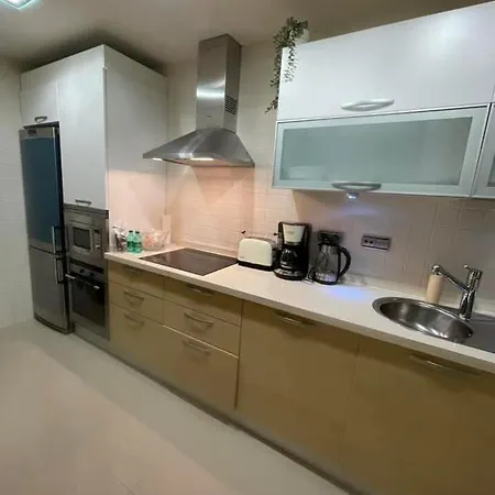 Apartmentskustenperle شقة يوريت دي مار